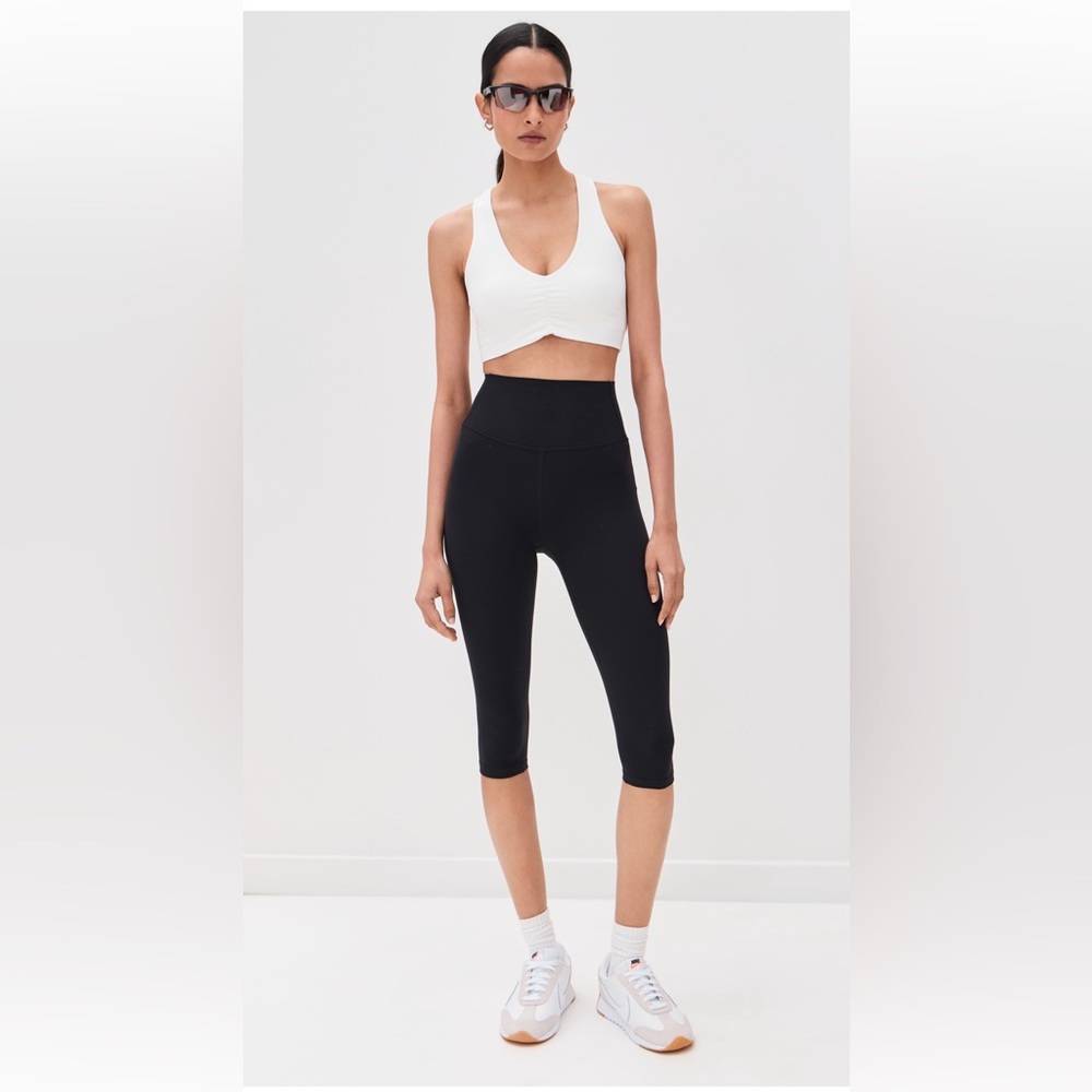 SPLITS59 AIRWEIGHT HIGH WAIST 16" CAPRI LEGGING Size Small